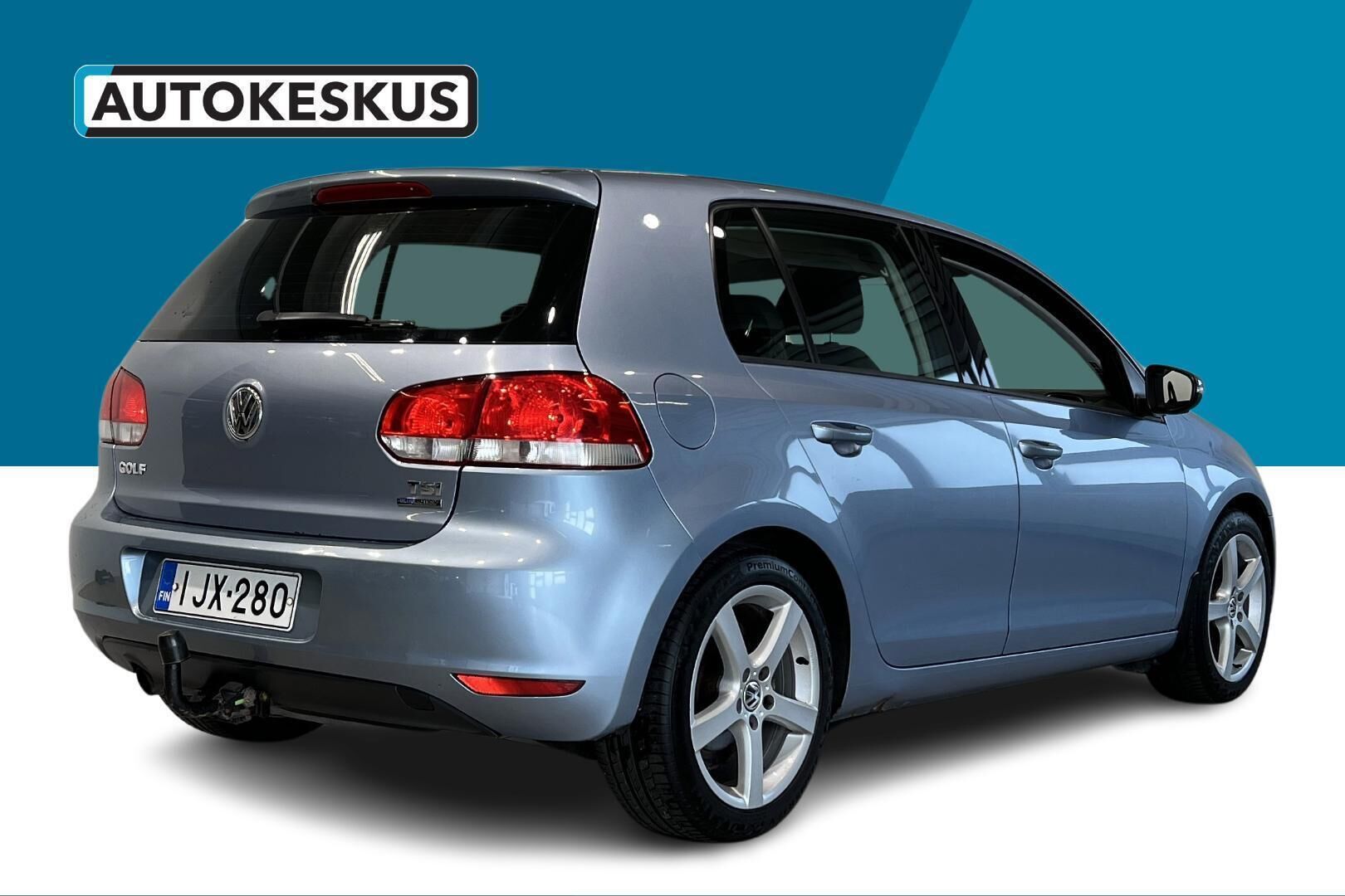 Volkswagen Golf iso kuva 4