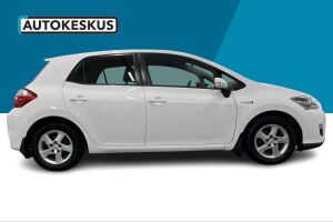 Toyota Auris esikatselu 4
