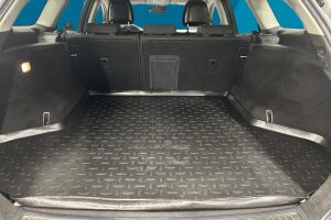 Toyota Avensis esikatselu 8