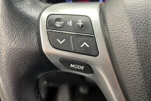 Toyota Avensis esikatselu 21