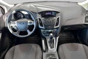 Ford Focus esikatselu 10