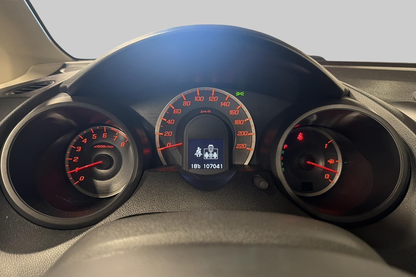 Honda Jazz iso kuva 15