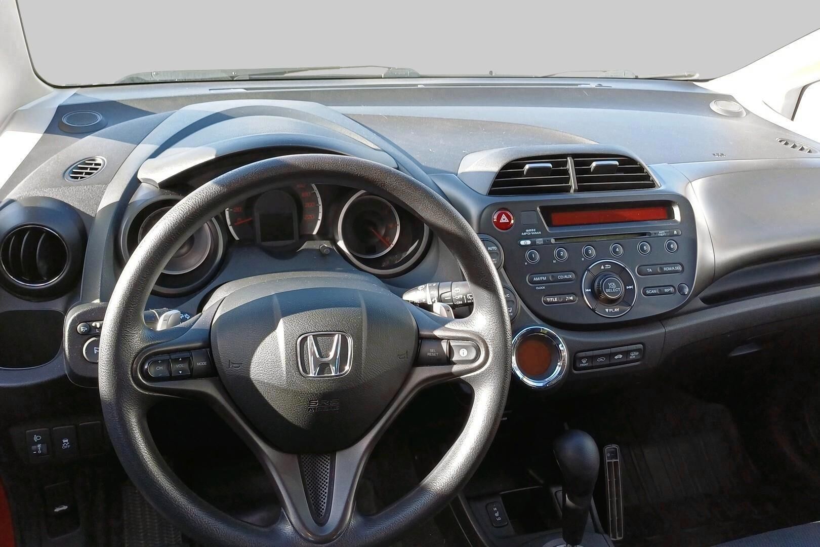 Honda Jazz iso kuva 2