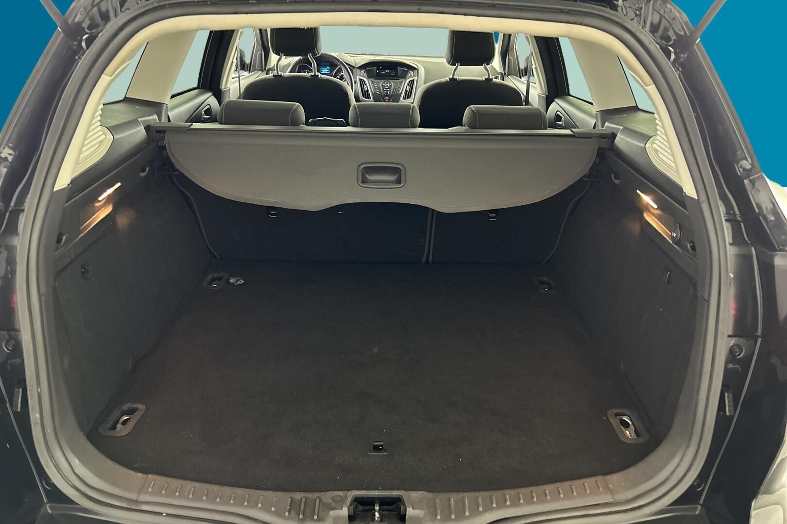 Ford Focus iso kuva 11