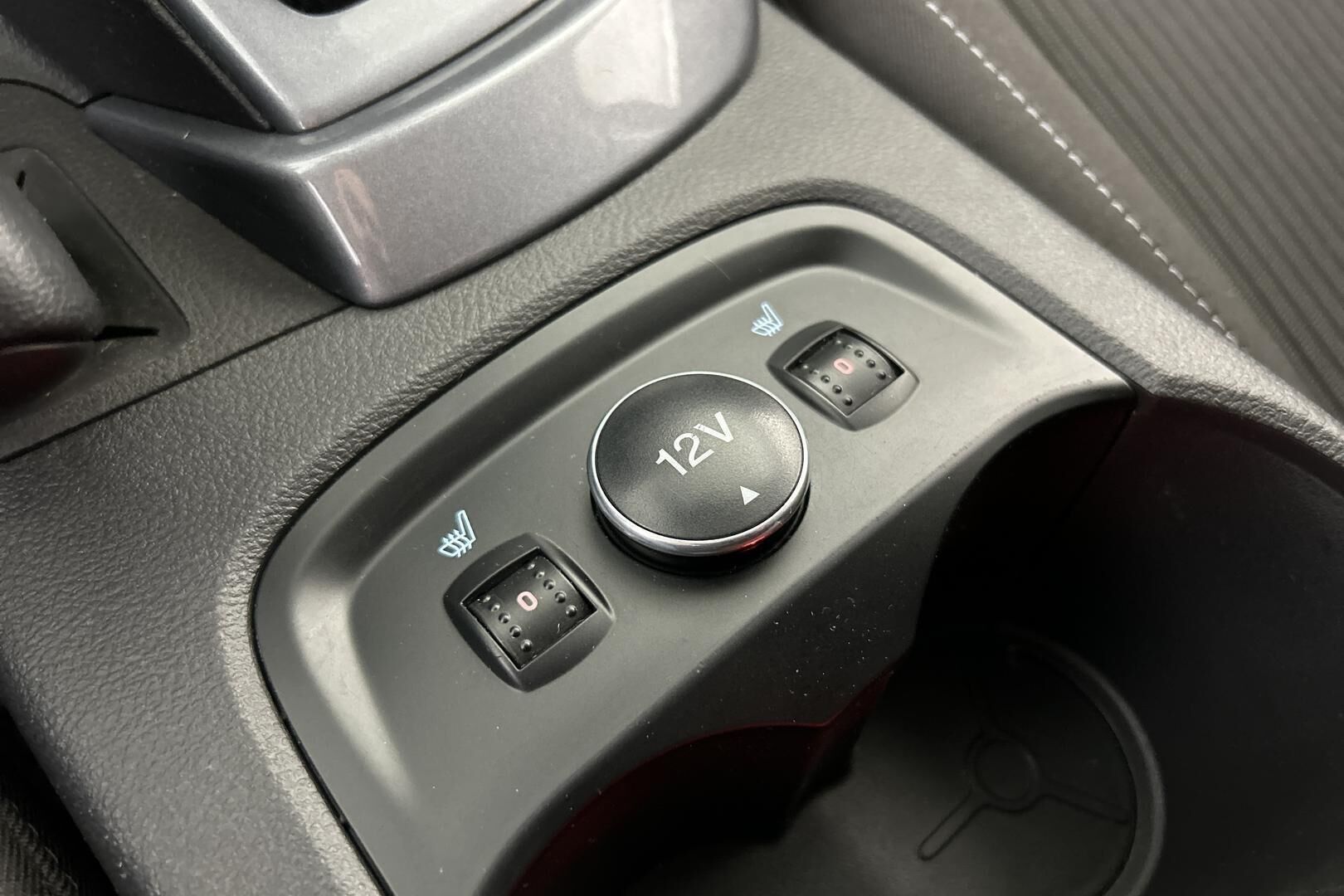 Ford Focus iso kuva 22