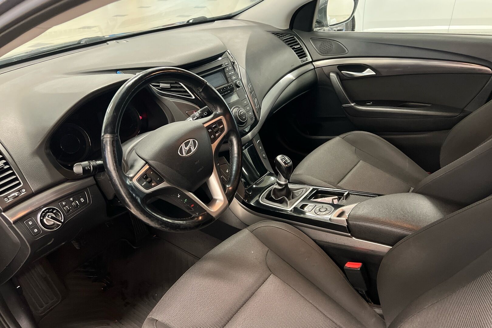 Hyundai i40 Wagon iso kuva 6