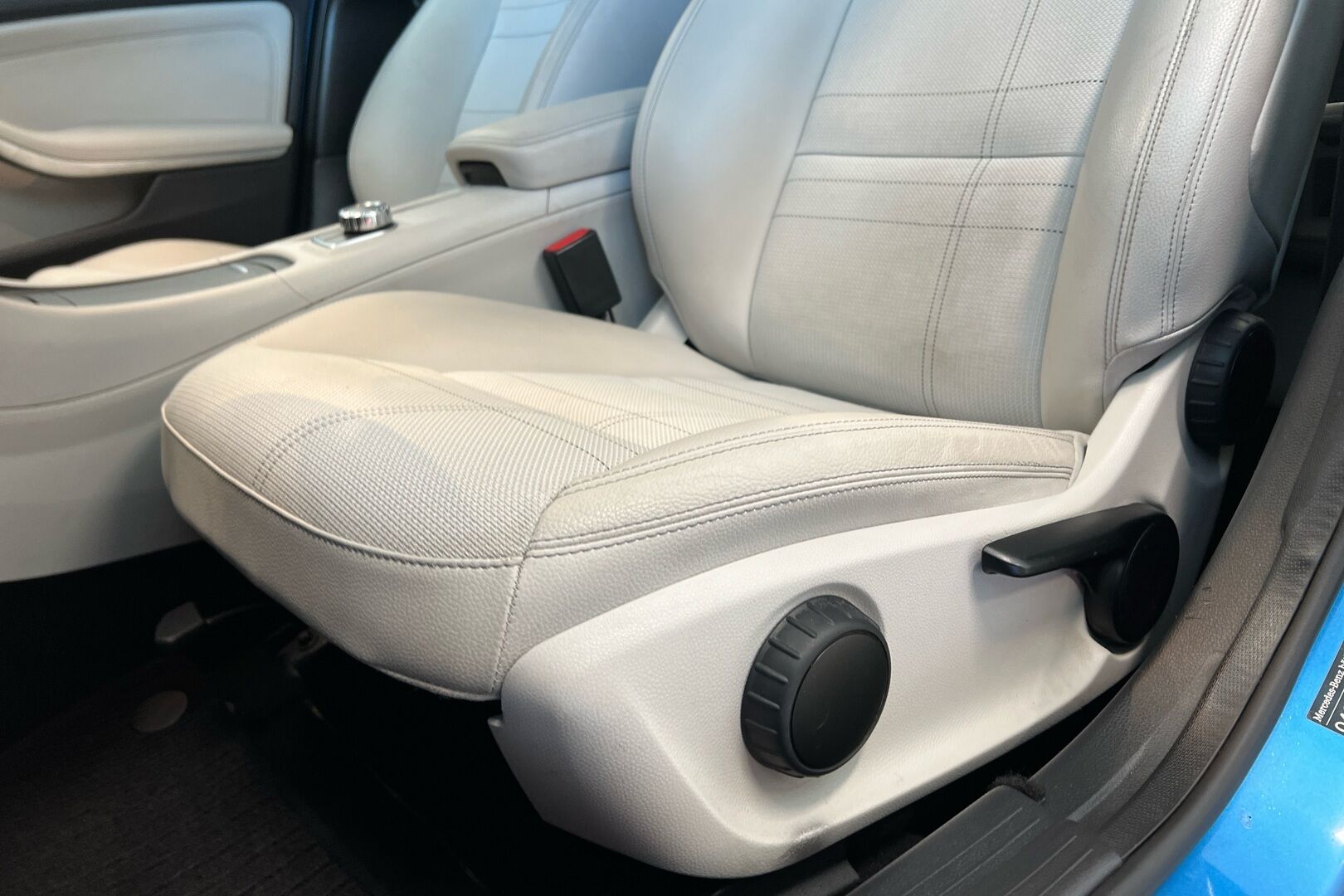 Mercedes-Benz A iso kuva 20