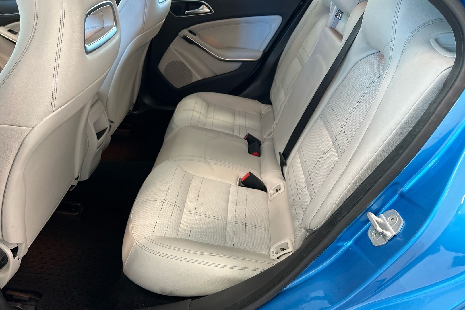 Mercedes-Benz A iso kuva 10