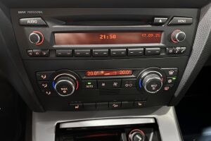 BMW 3-sarja esikatselu 16