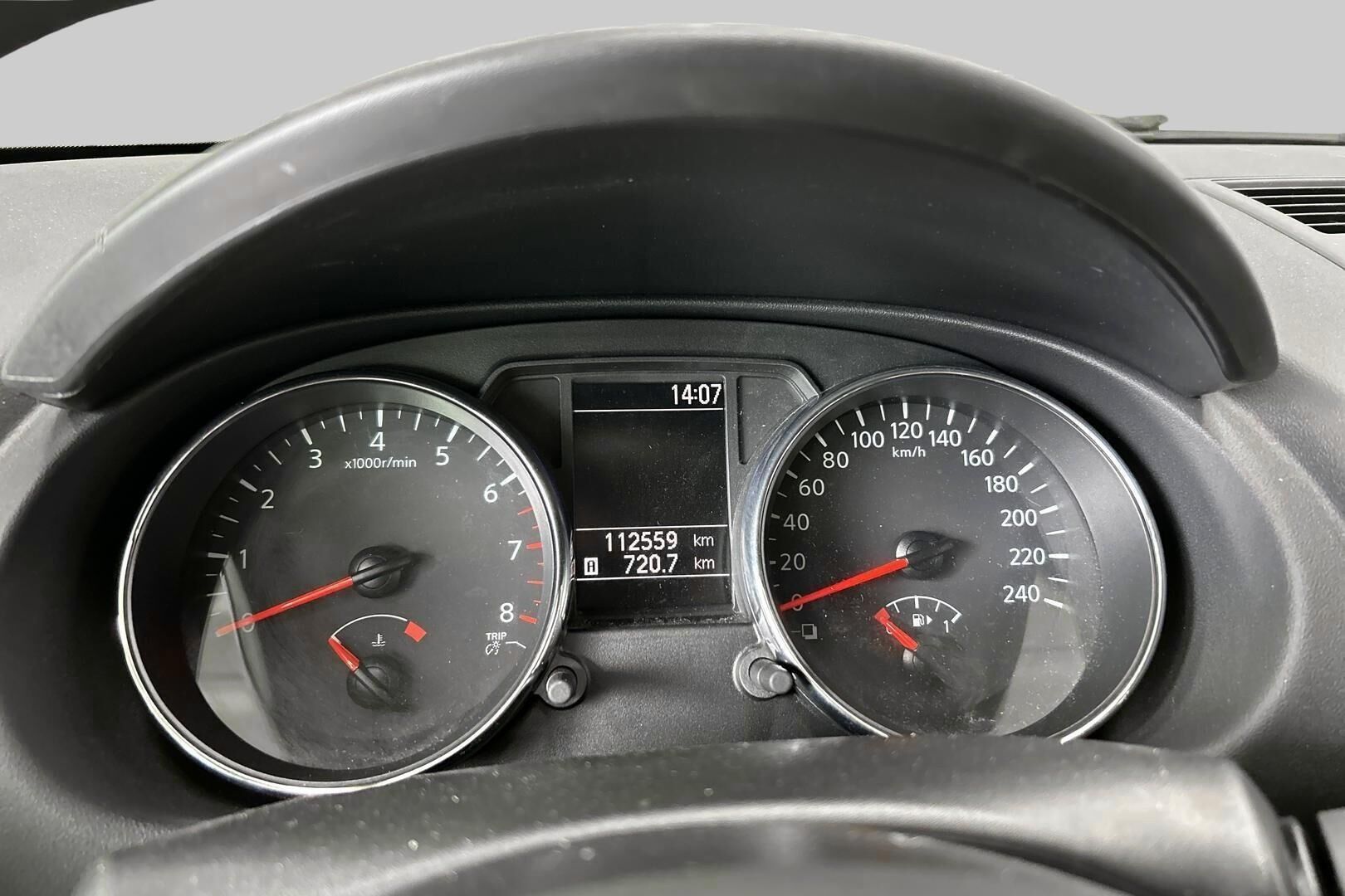 Nissan Qashqai iso kuva 14