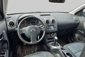 Nissan Qashqai esikatselu 2