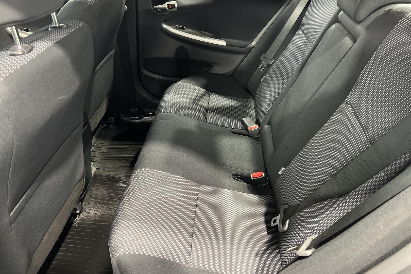 Toyota Corolla iso kuva 10