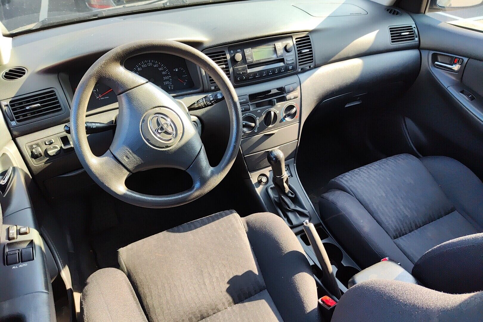 Toyota Corolla iso kuva 1