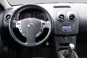 Nissan Qashqai esikatselu 2
