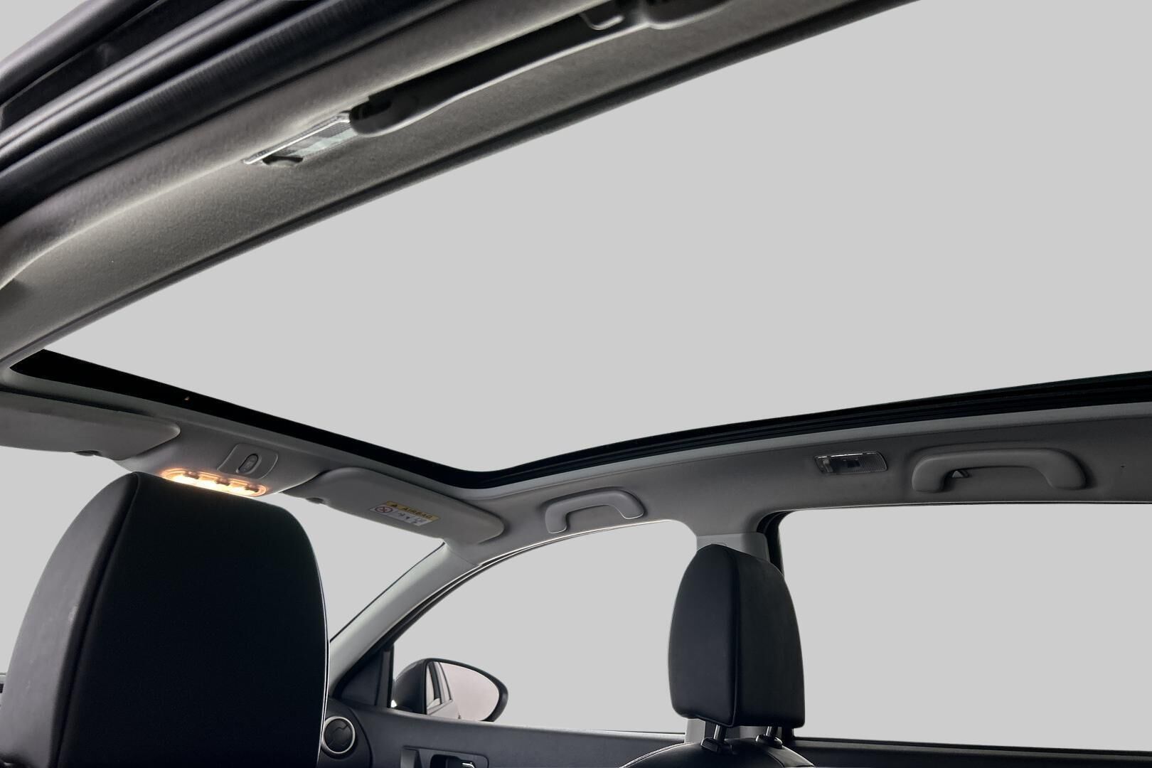 Nissan Qashqai+2 iso kuva 24