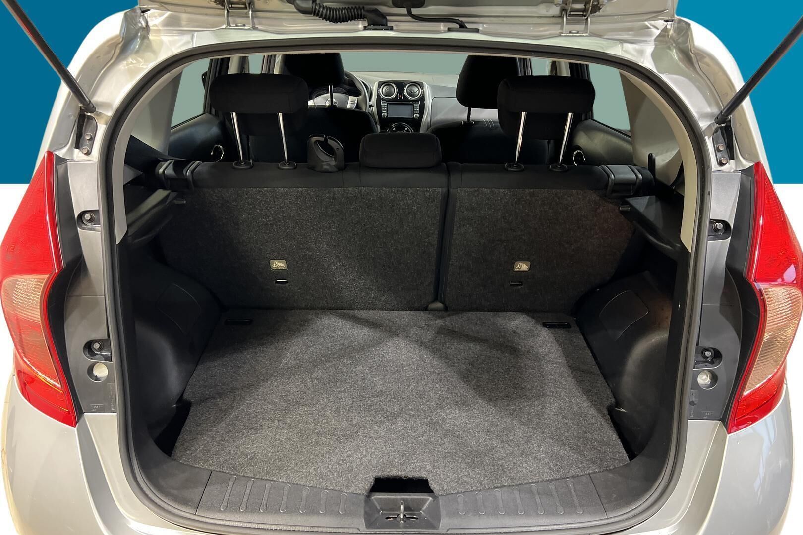 Nissan Note iso kuva 12