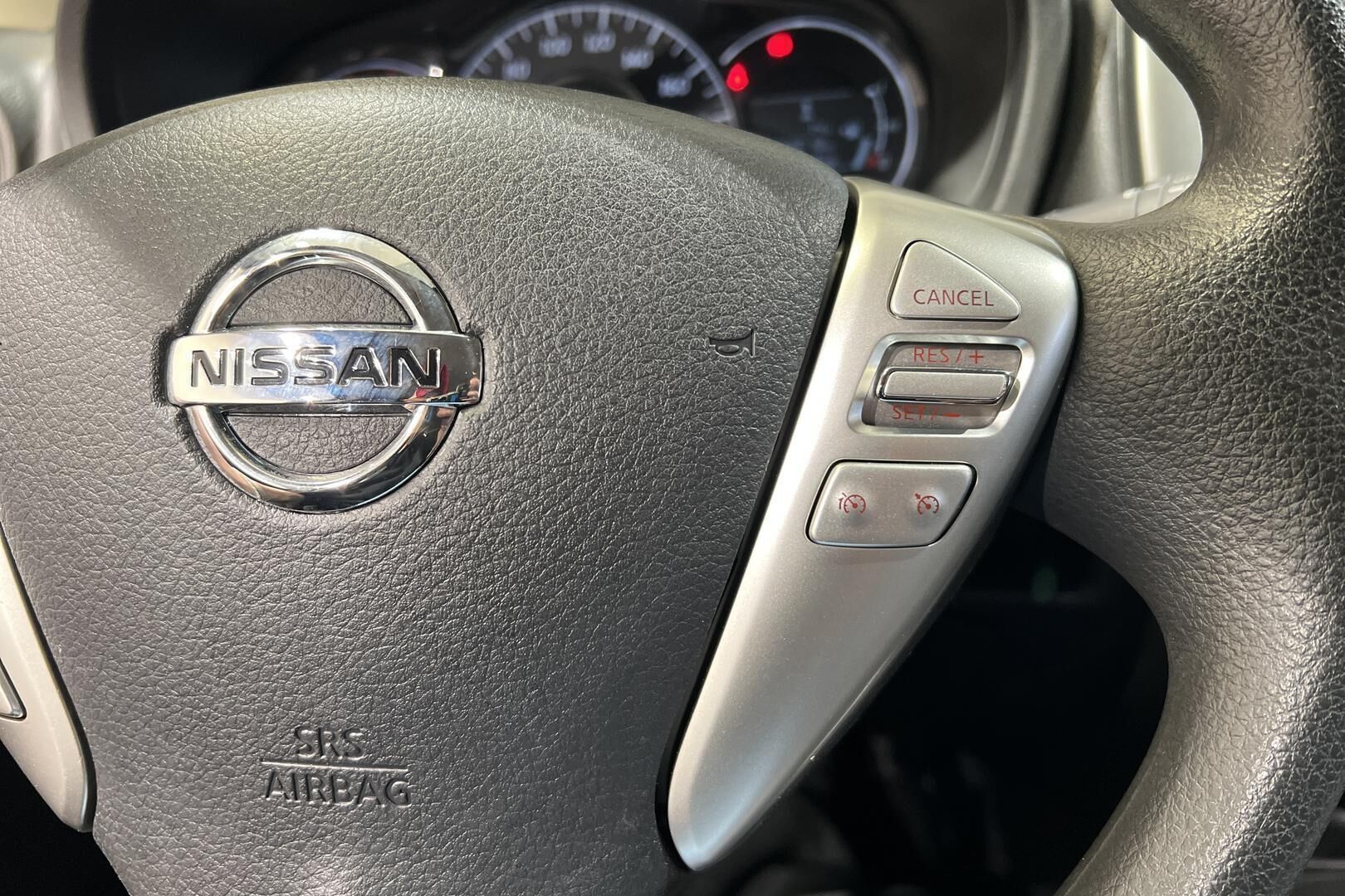 Nissan Note iso kuva 21