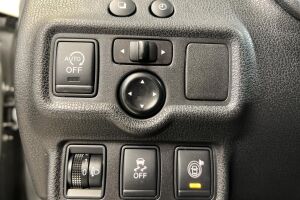 Nissan Note esikatselu 23