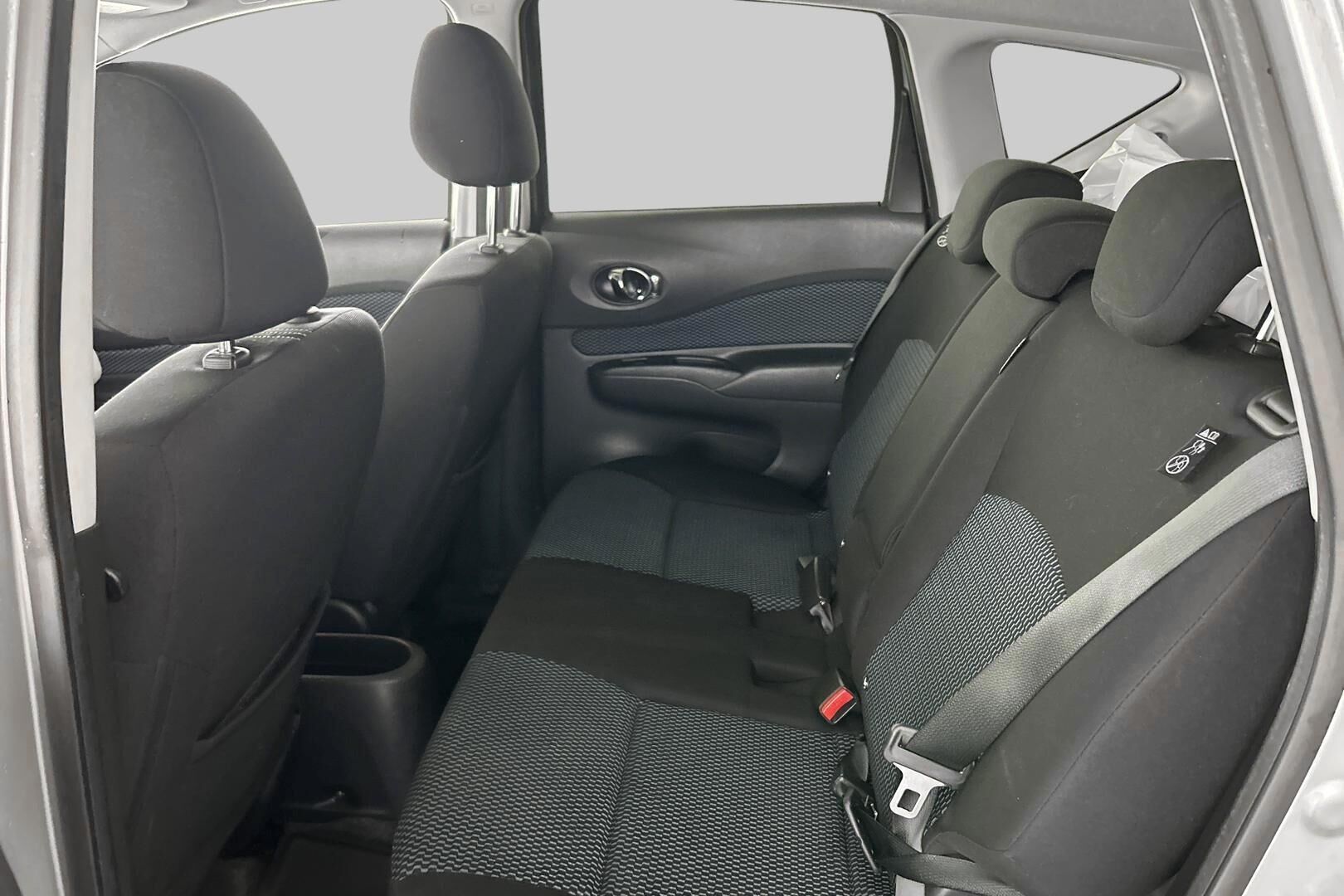 Nissan Note iso kuva 10