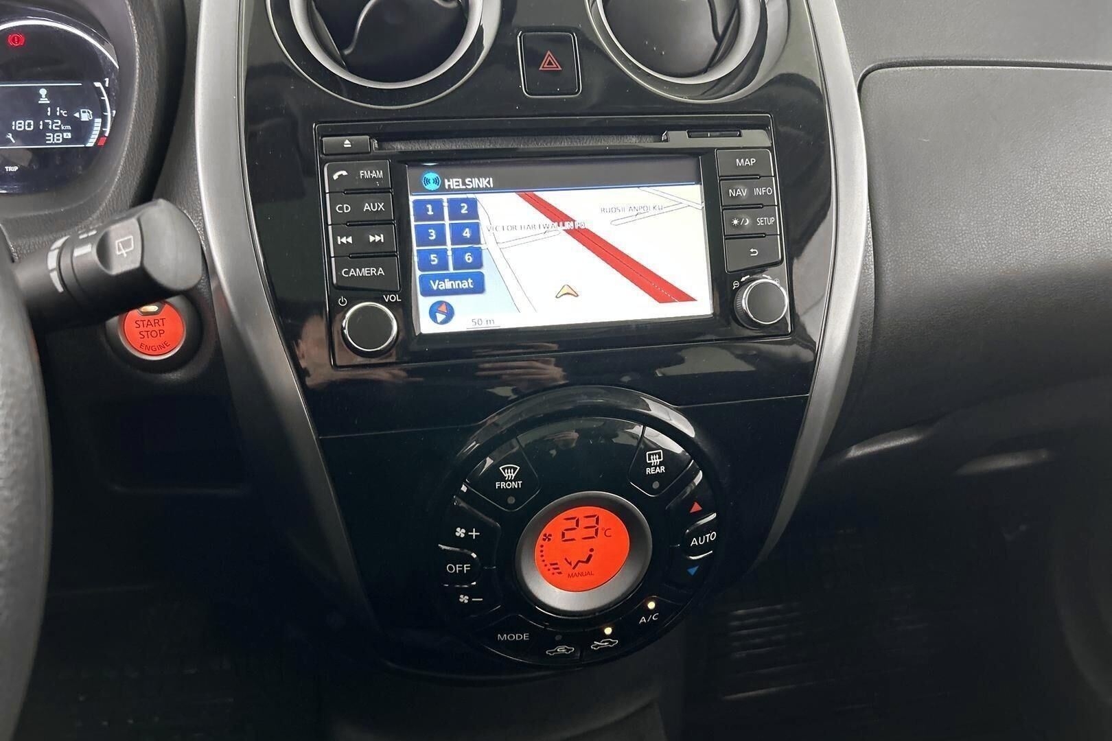 Nissan Note iso kuva 17