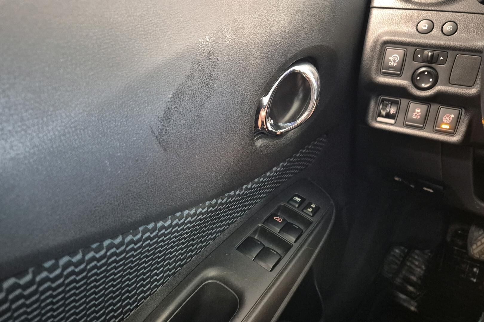 Nissan Note iso kuva 20