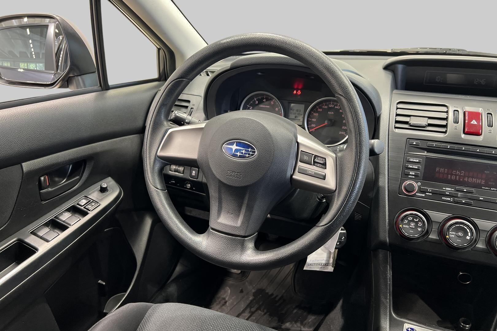 Subaru Impreza iso kuva 22