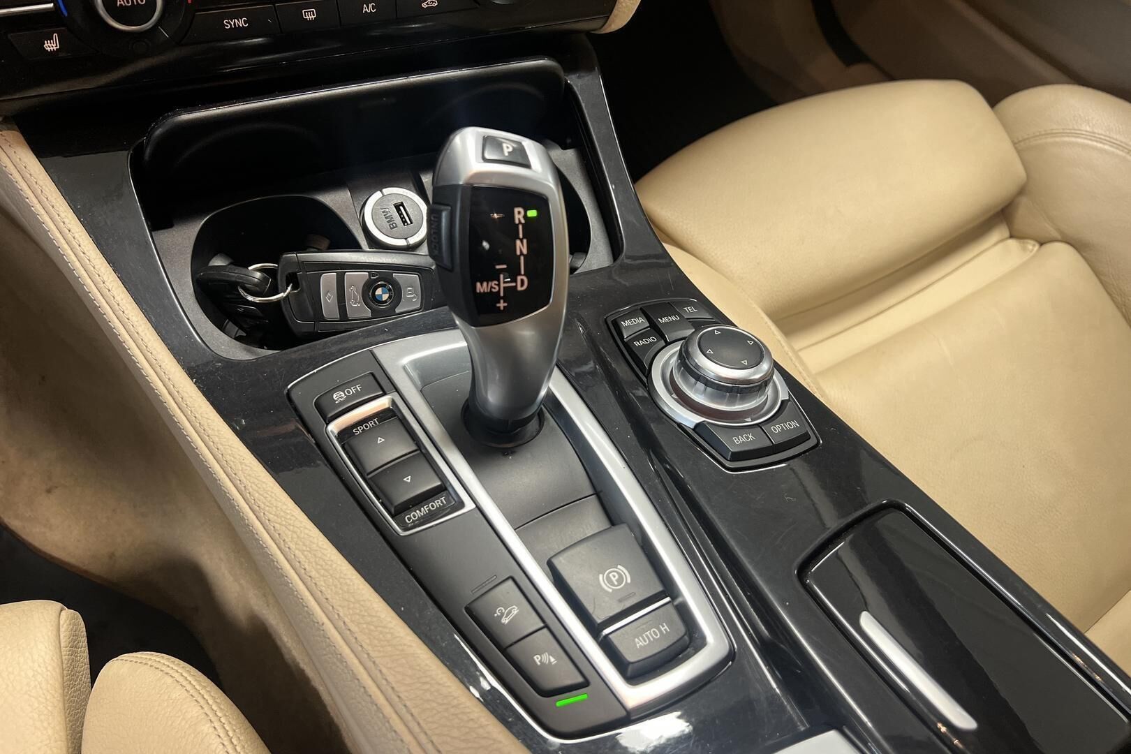 BMW 5-sarja iso kuva 18