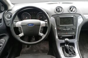 Ford Mondeo esikatselu 2