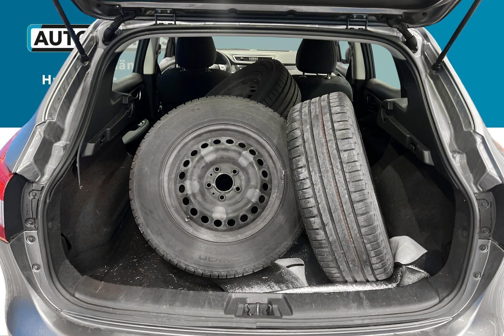 Nissan Qashqai iso kuva 9