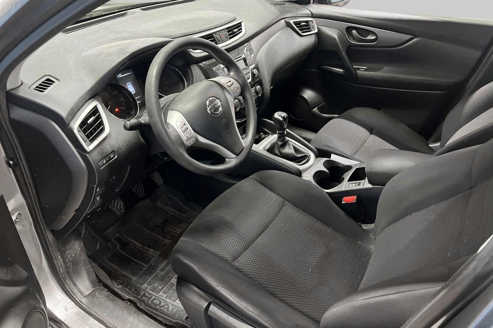 Nissan Qashqai iso kuva 7