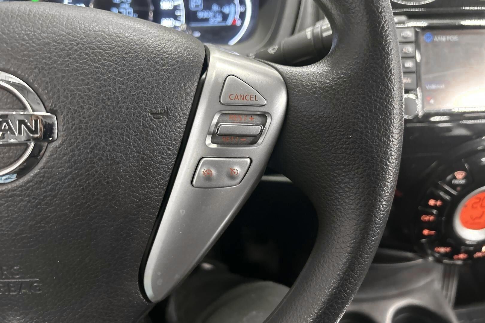 Nissan Note iso kuva 16