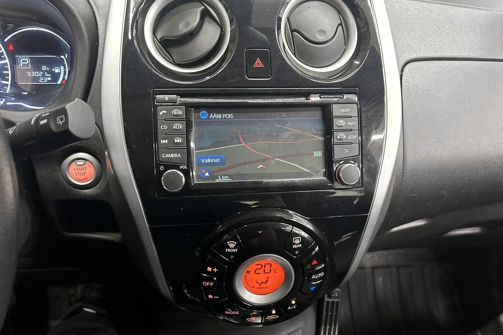 Nissan Note iso kuva 17