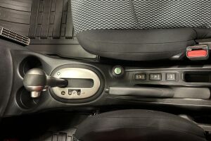 Nissan Note esikatselu 18