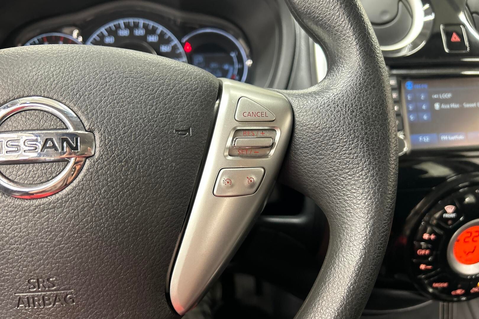 Nissan Note iso kuva 19