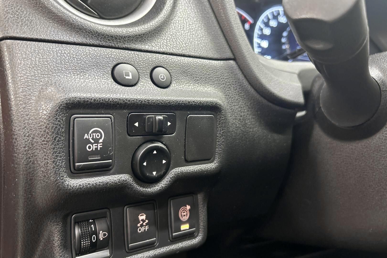 Nissan Note iso kuva 20