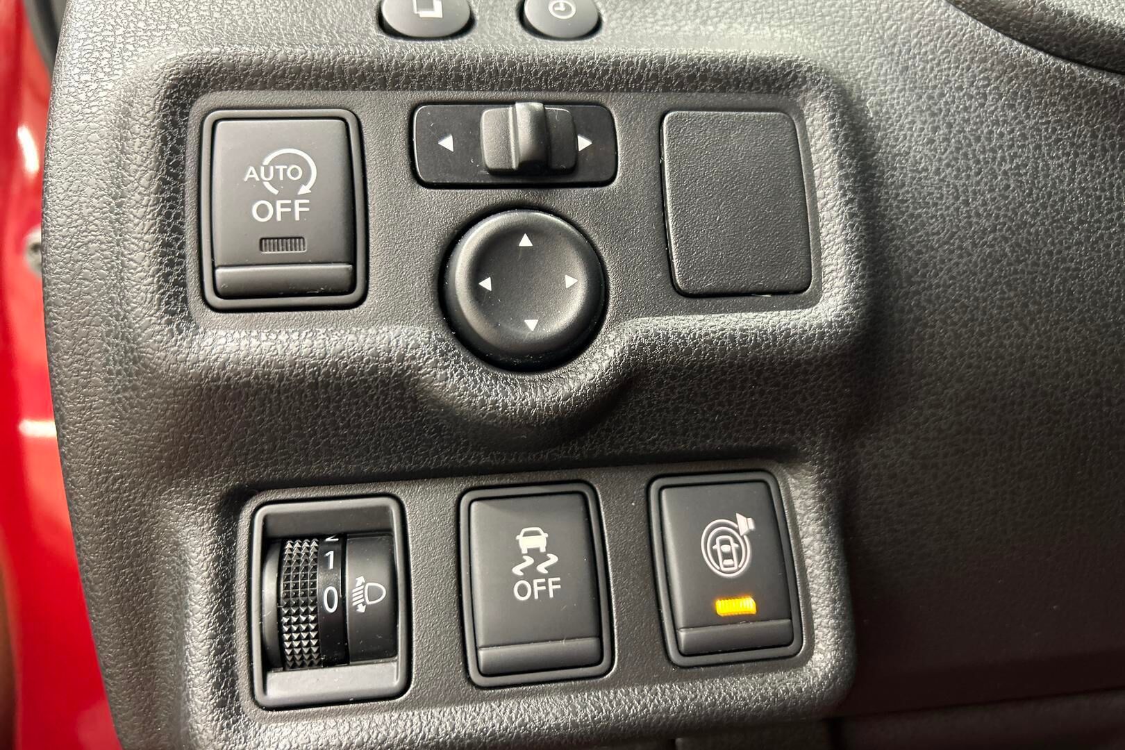 Nissan Note iso kuva 21