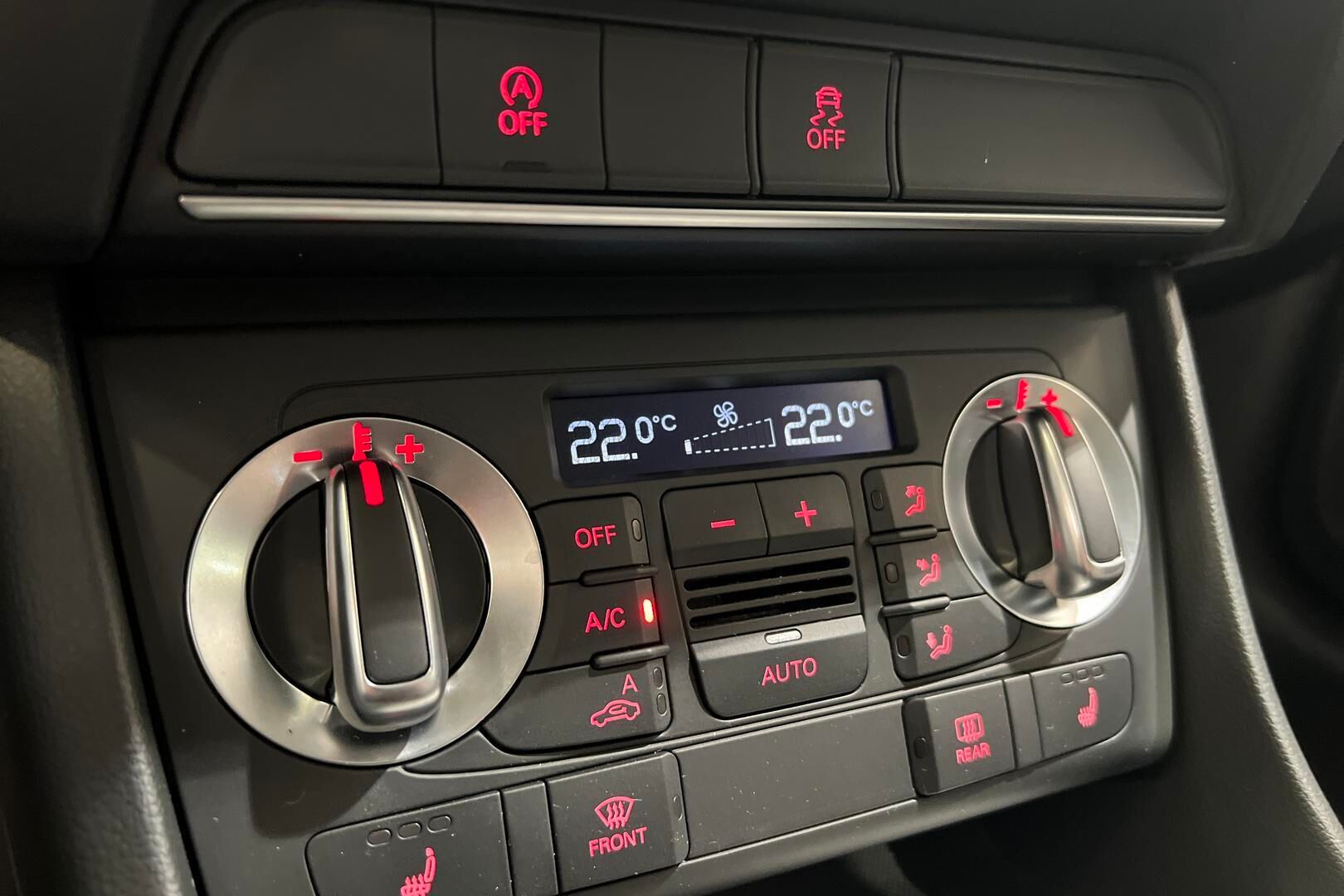 Audi Q3 iso kuva 18