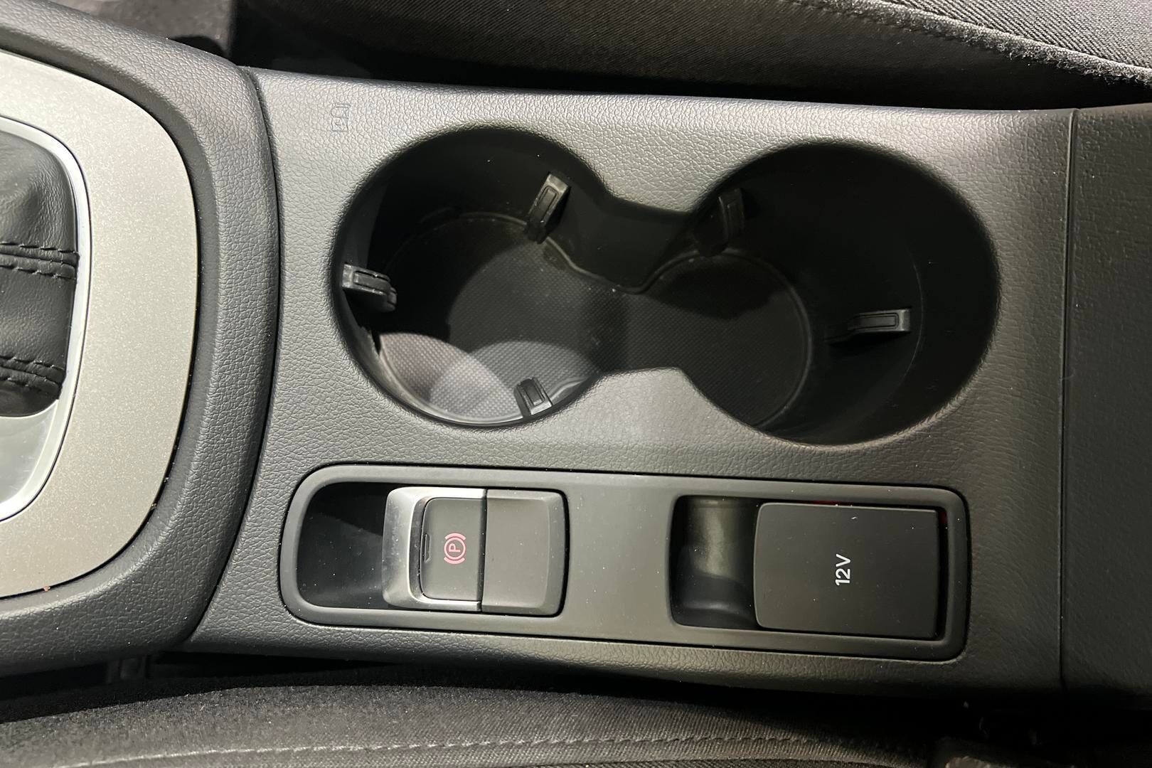 Audi Q3 iso kuva 20