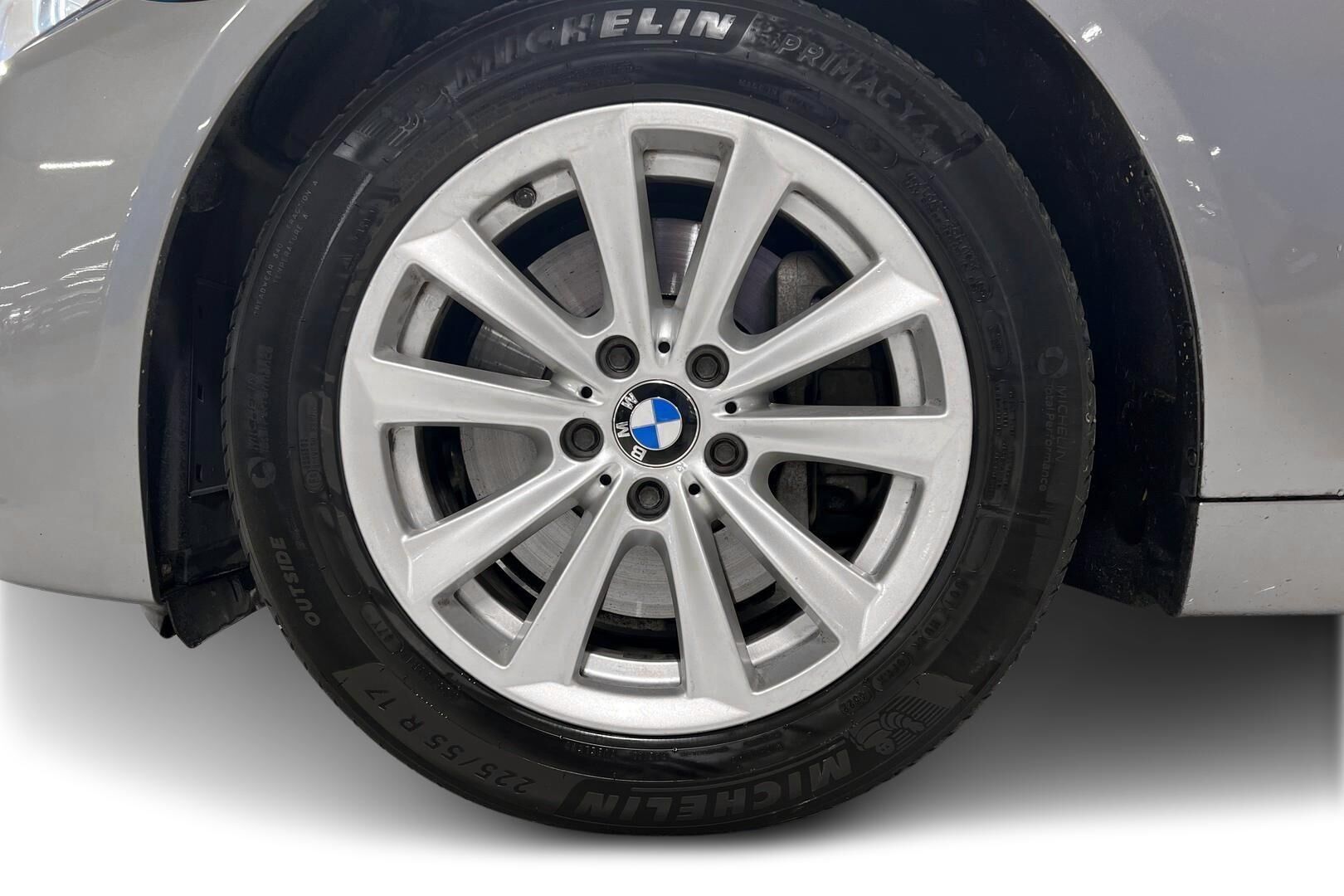 BMW 5-sarja iso kuva 13