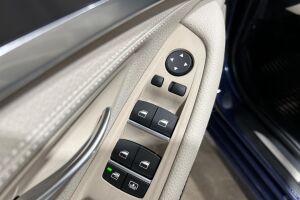 BMW 5-sarja esikatselu 23