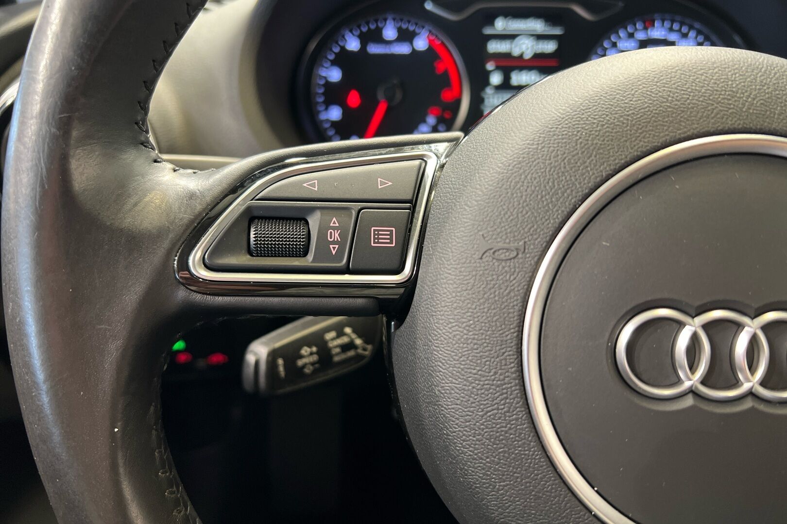 Audi A3 iso kuva 19