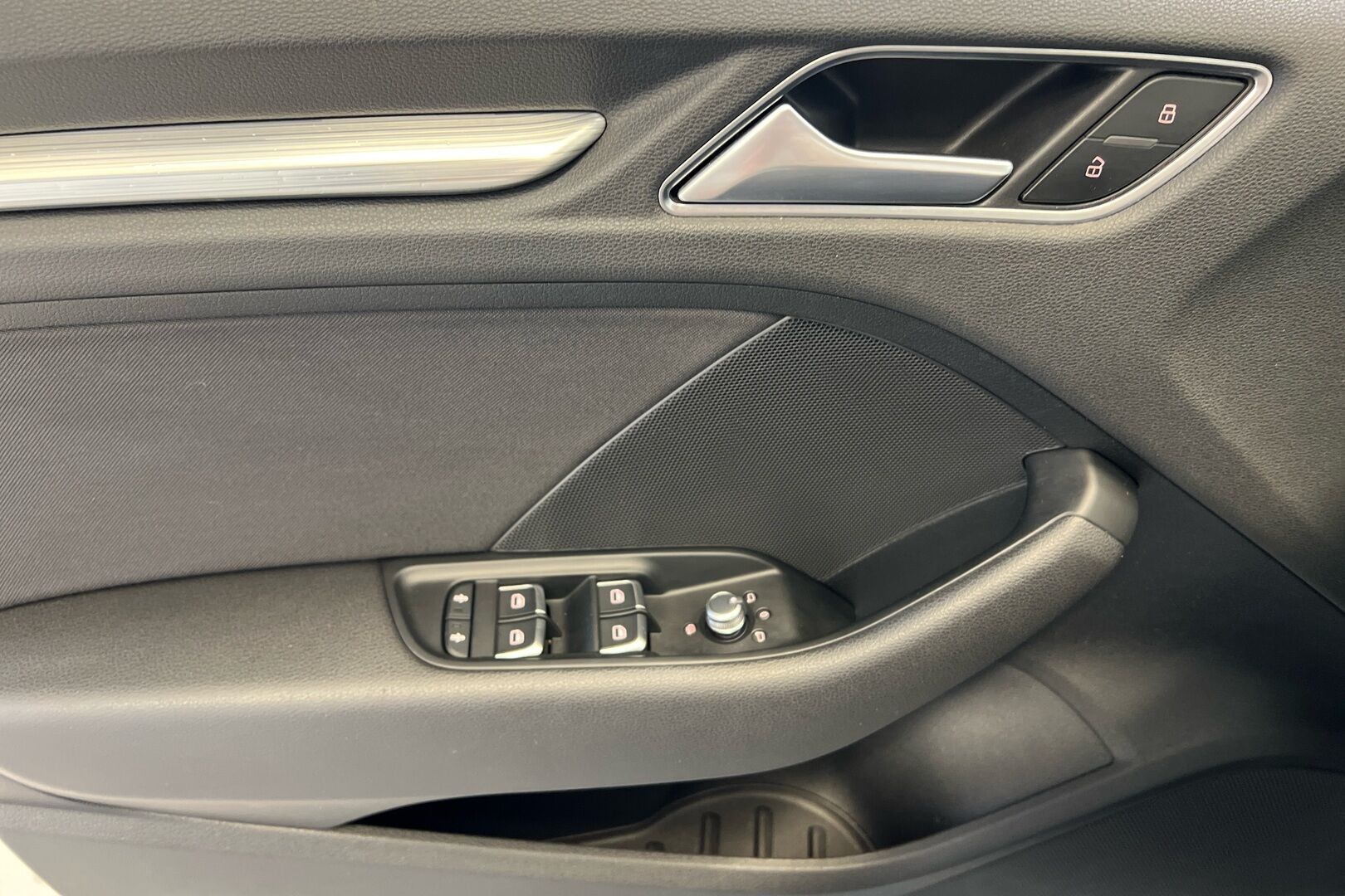 Audi A3 iso kuva 23