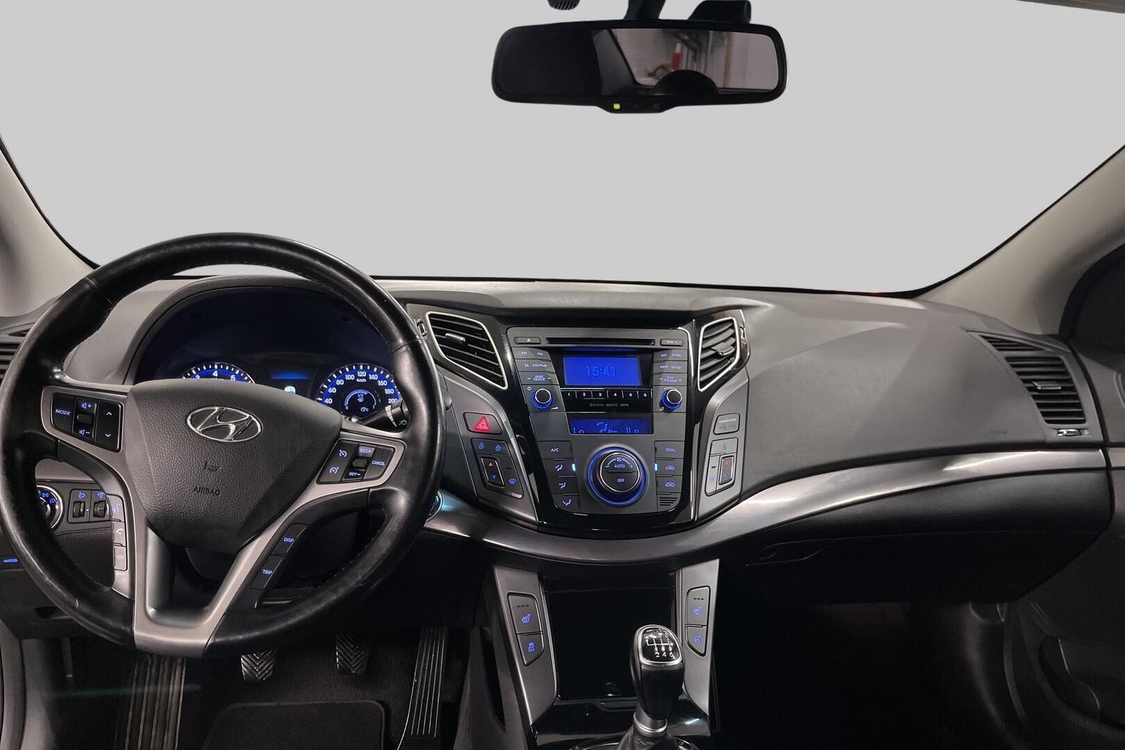 Hyundai i40 Sedan iso kuva 11