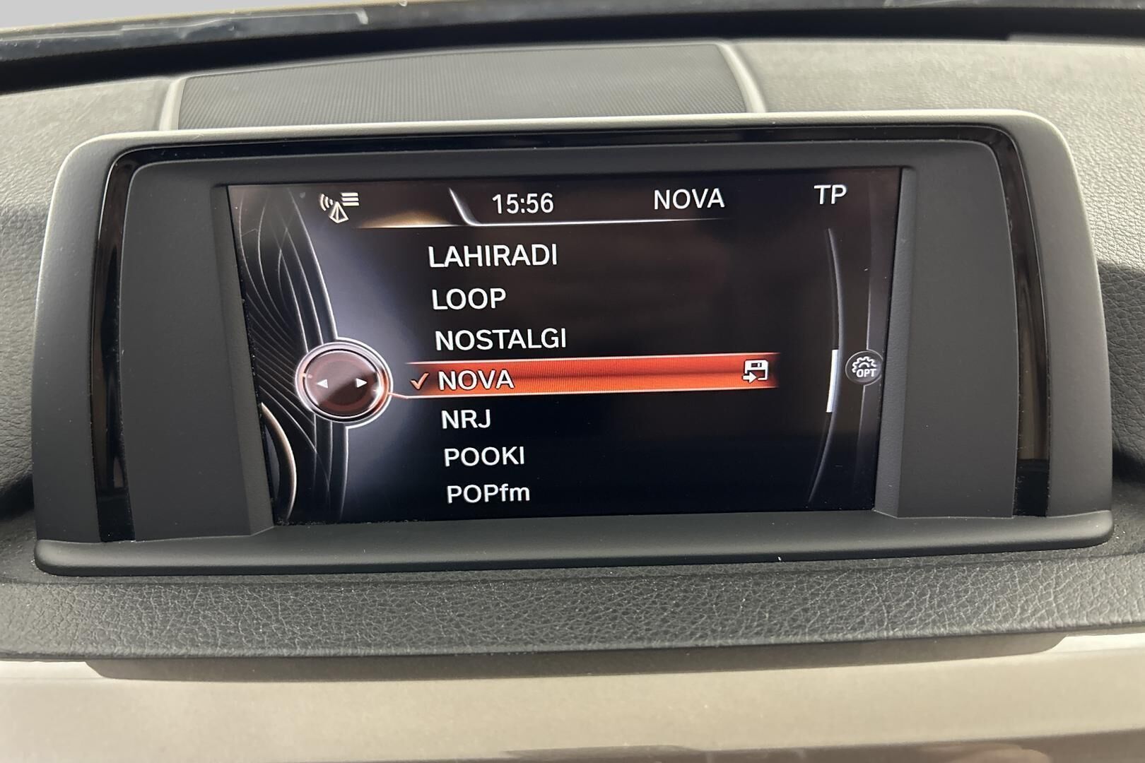 BMW 4-SARJA iso kuva 15