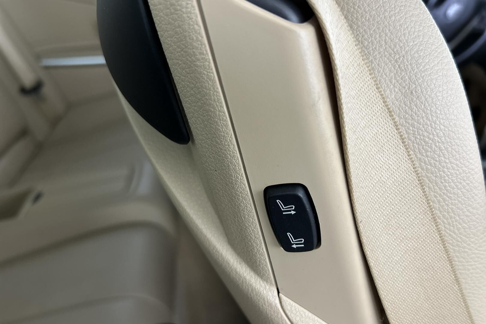 BMW 4-SARJA iso kuva 30