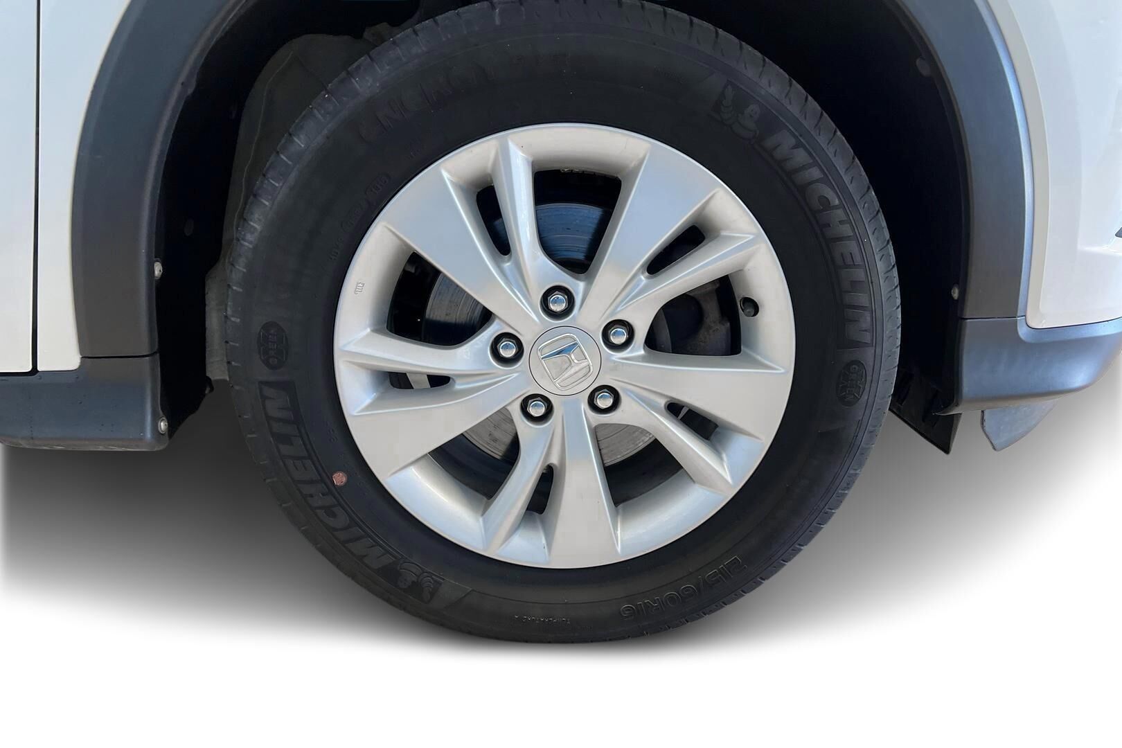 Honda HR-V iso kuva 12