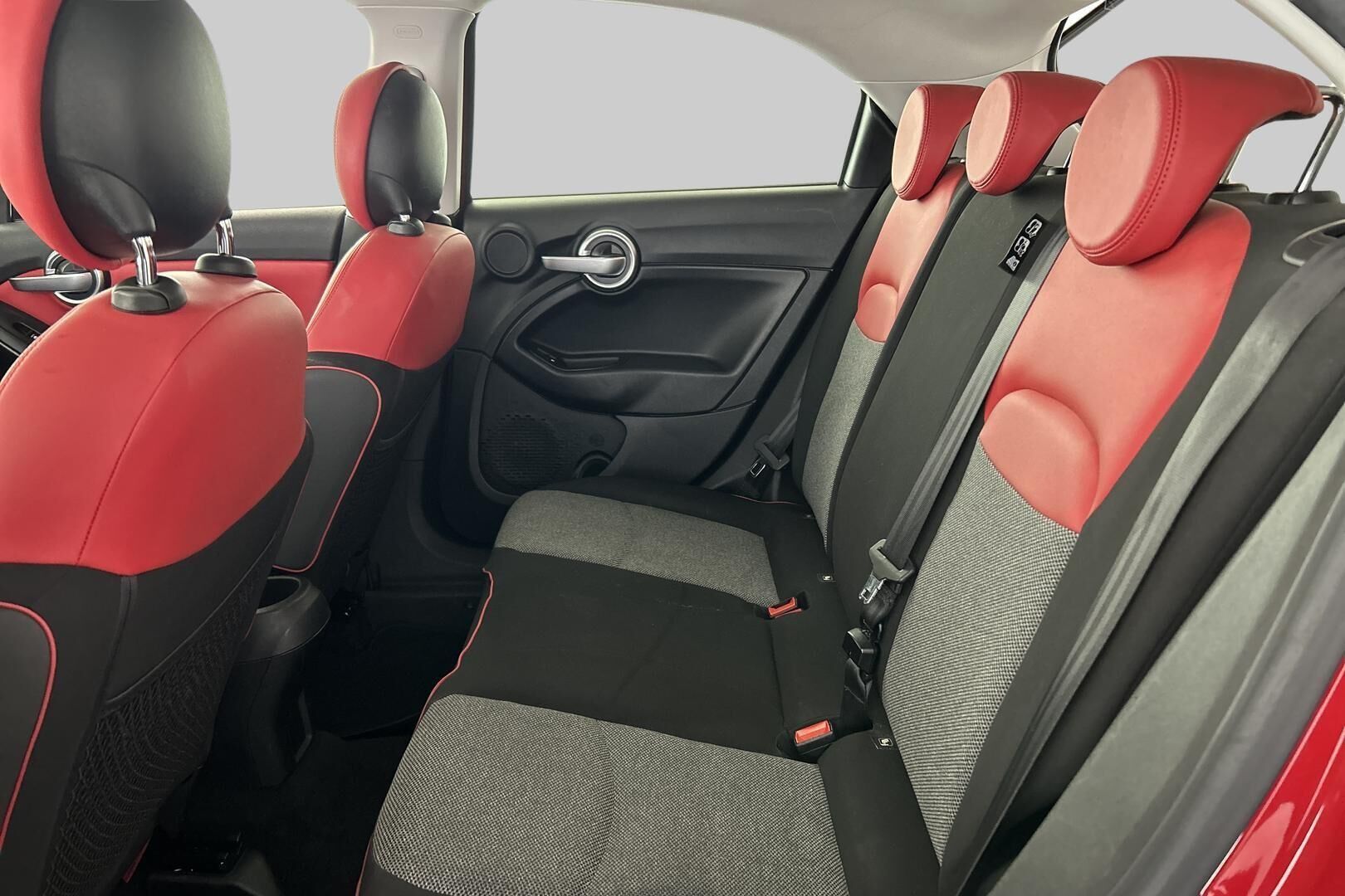 Fiat 500X iso kuva 5