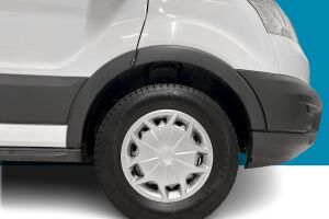 Ford Transit esikatselu 13