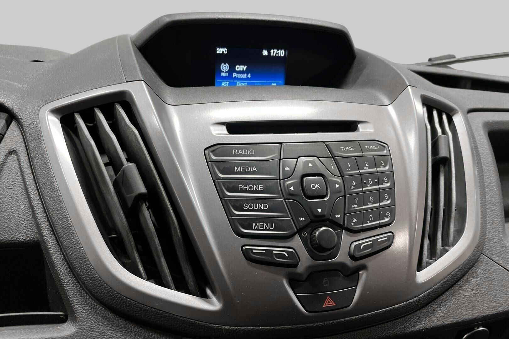 Ford Transit iso kuva 16