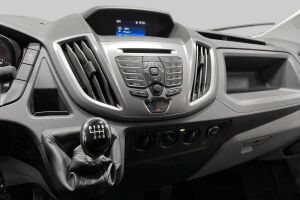 Ford Transit esikatselu 17